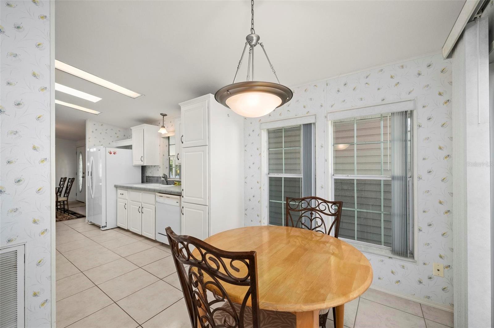 1000 KINGS HWY #413, PORT CHARLOTTE, FL, 33980