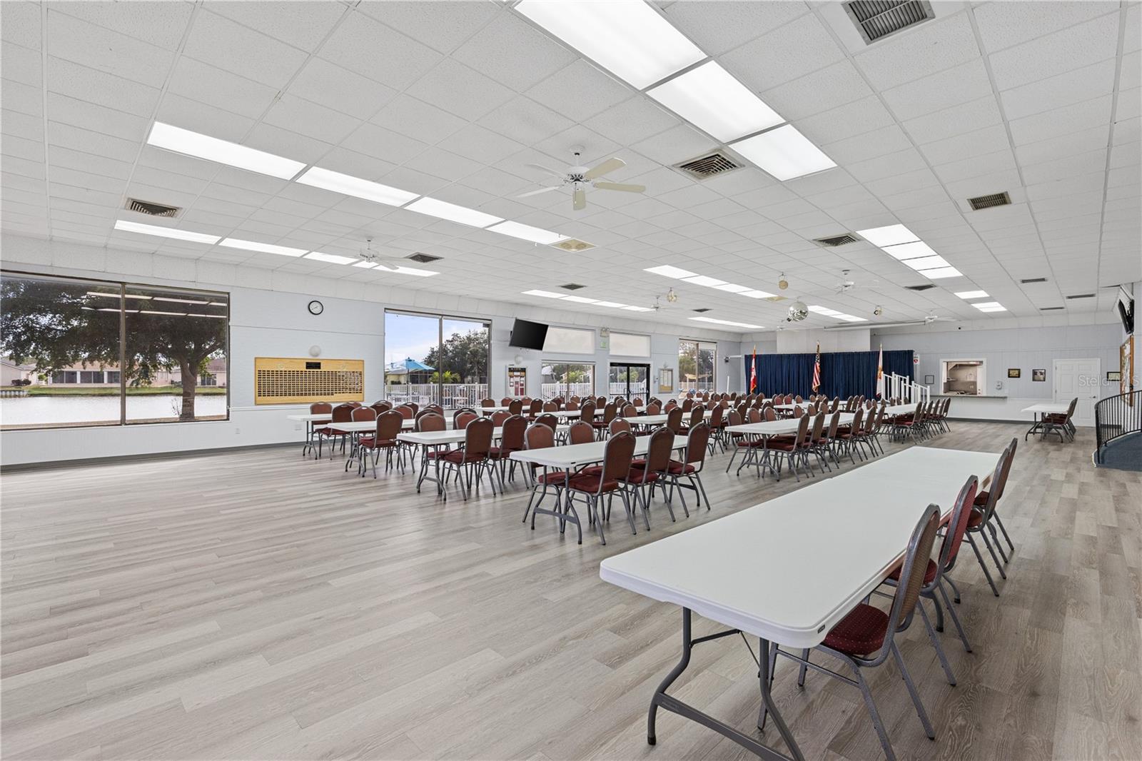 1000 KINGS HWY #413, PORT CHARLOTTE, FL, 33980