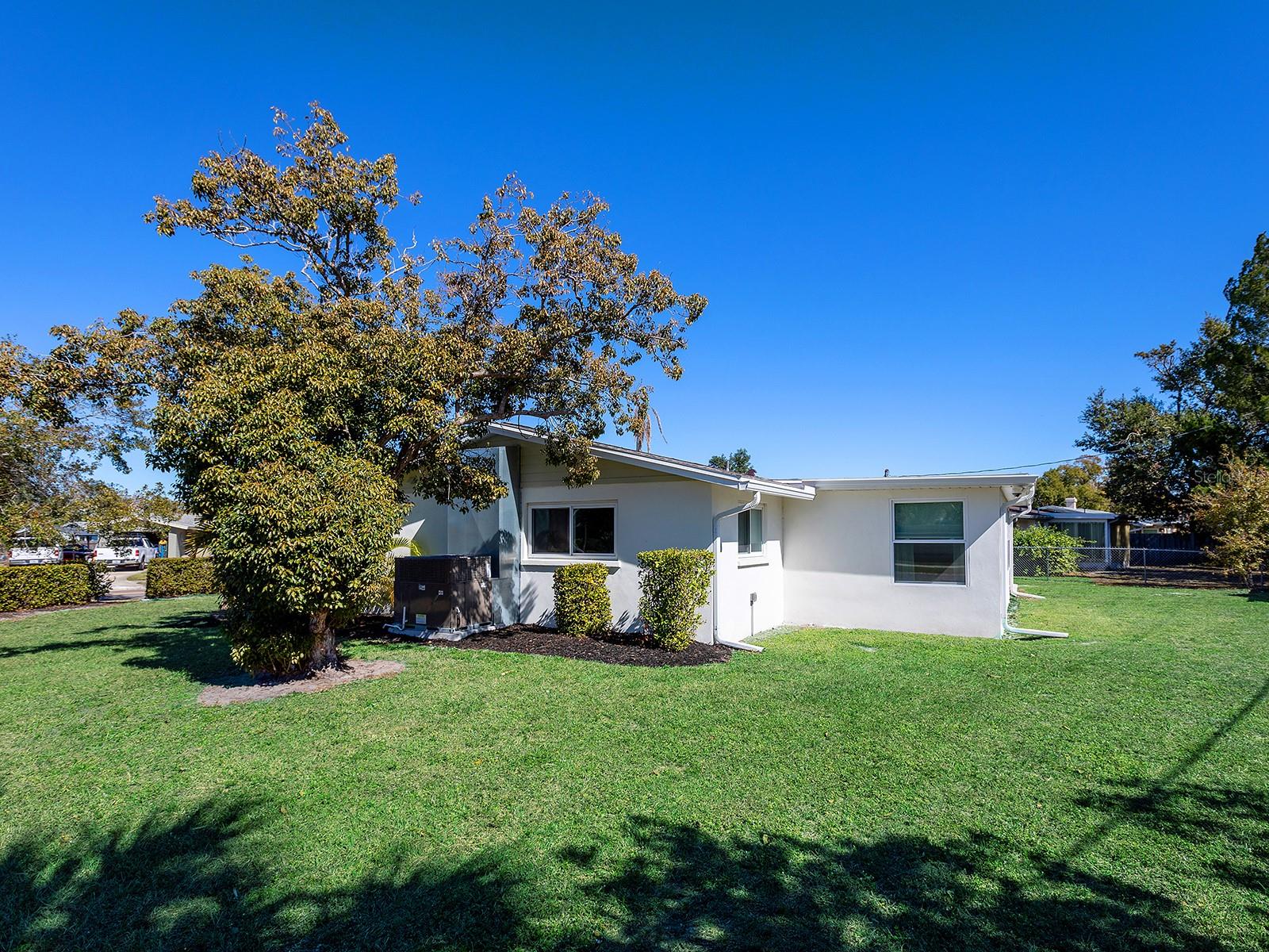 5354 KNOLLWOOD PL, SARASOTA, FL, 34232