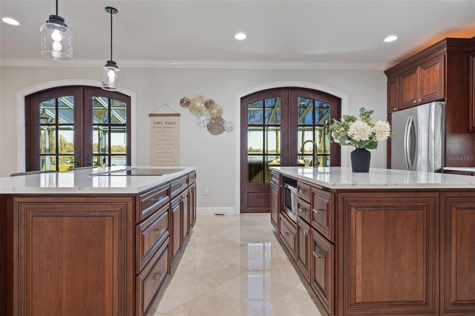 1006 LAKE COOPER DR, LUTZ, FL, 33548