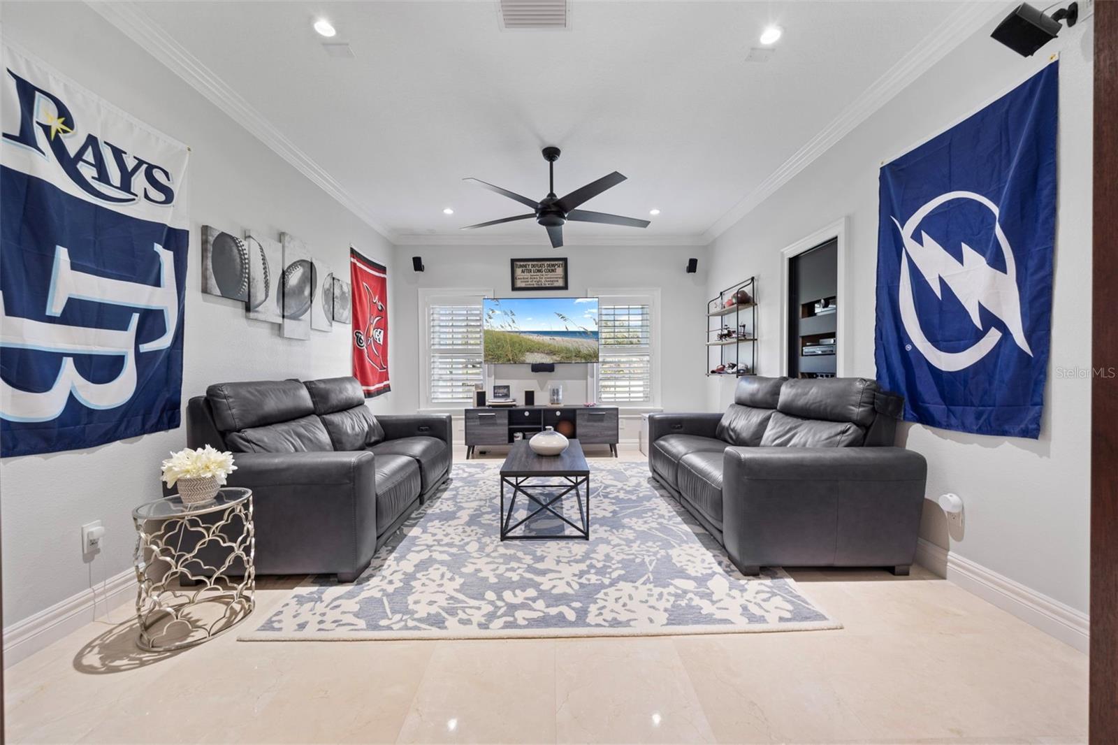 1006 LAKE COOPER DR, LUTZ, FL, 33548