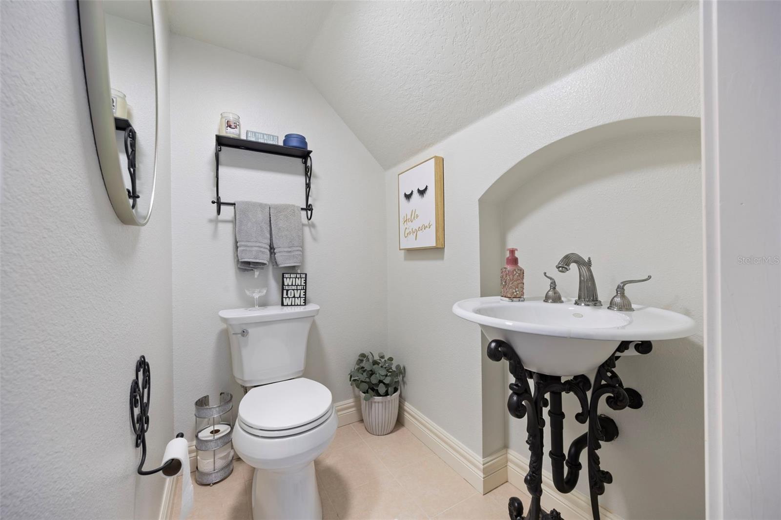 1006 LAKE COOPER DR, LUTZ, FL, 33548