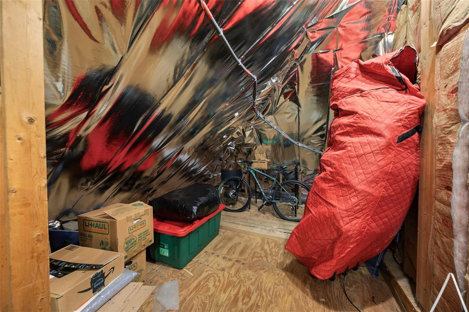 1006 LAKE COOPER DR, LUTZ, FL, 33548