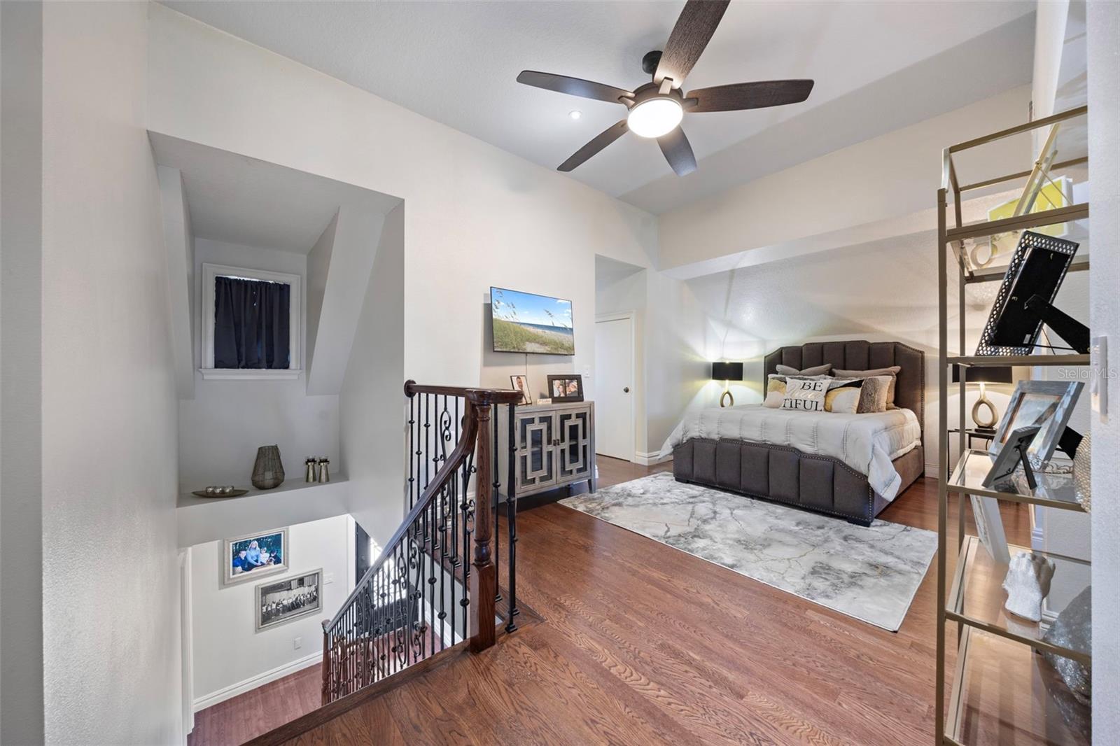 1006 LAKE COOPER DR, LUTZ, FL, 33548