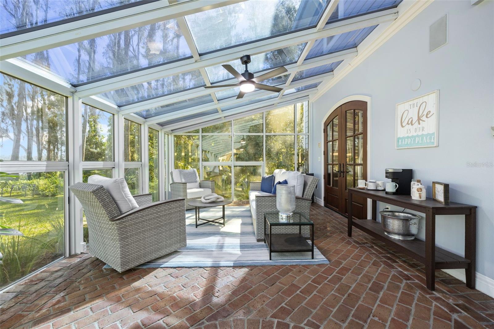 1006 LAKE COOPER DR, LUTZ, FL, 33548