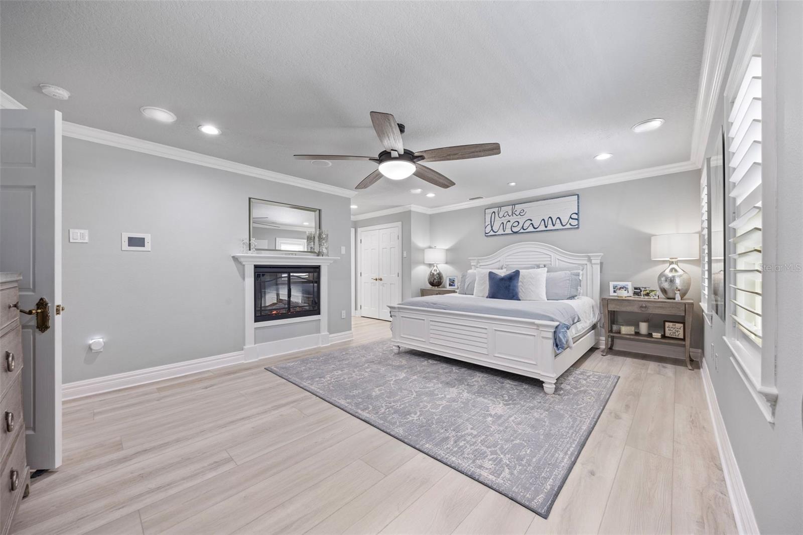 1006 LAKE COOPER DR, LUTZ, FL, 33548