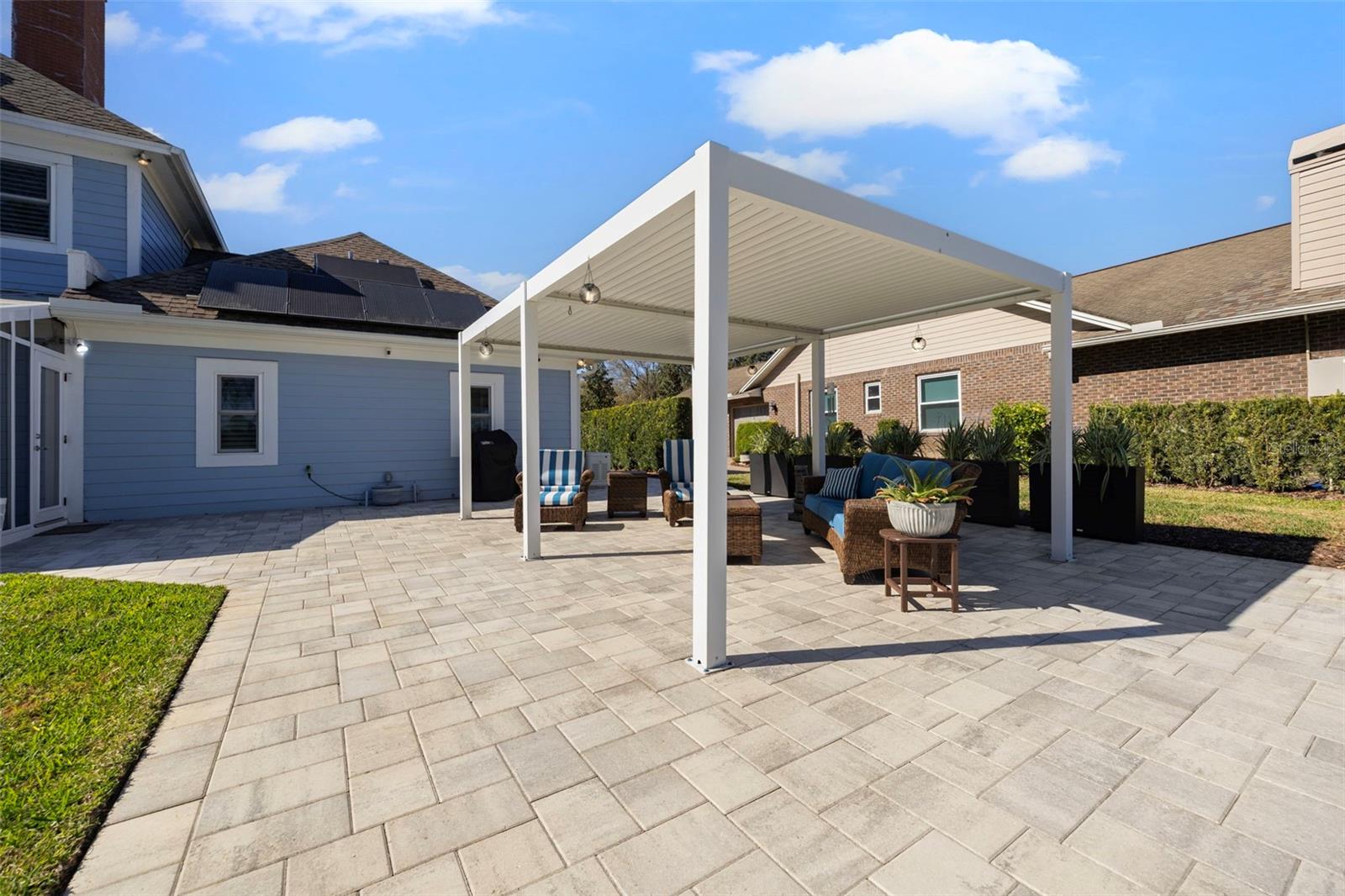 1006 LAKE COOPER DR, LUTZ, FL, 33548