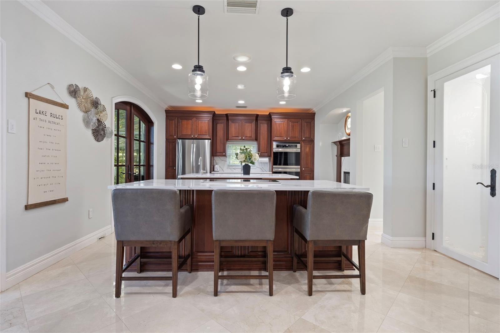 1006 LAKE COOPER DR, LUTZ, FL, 33548