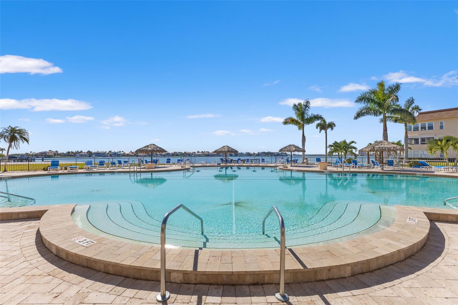 5130 BRITTANY DR S #808, ST PETERSBURG, FL, 33715