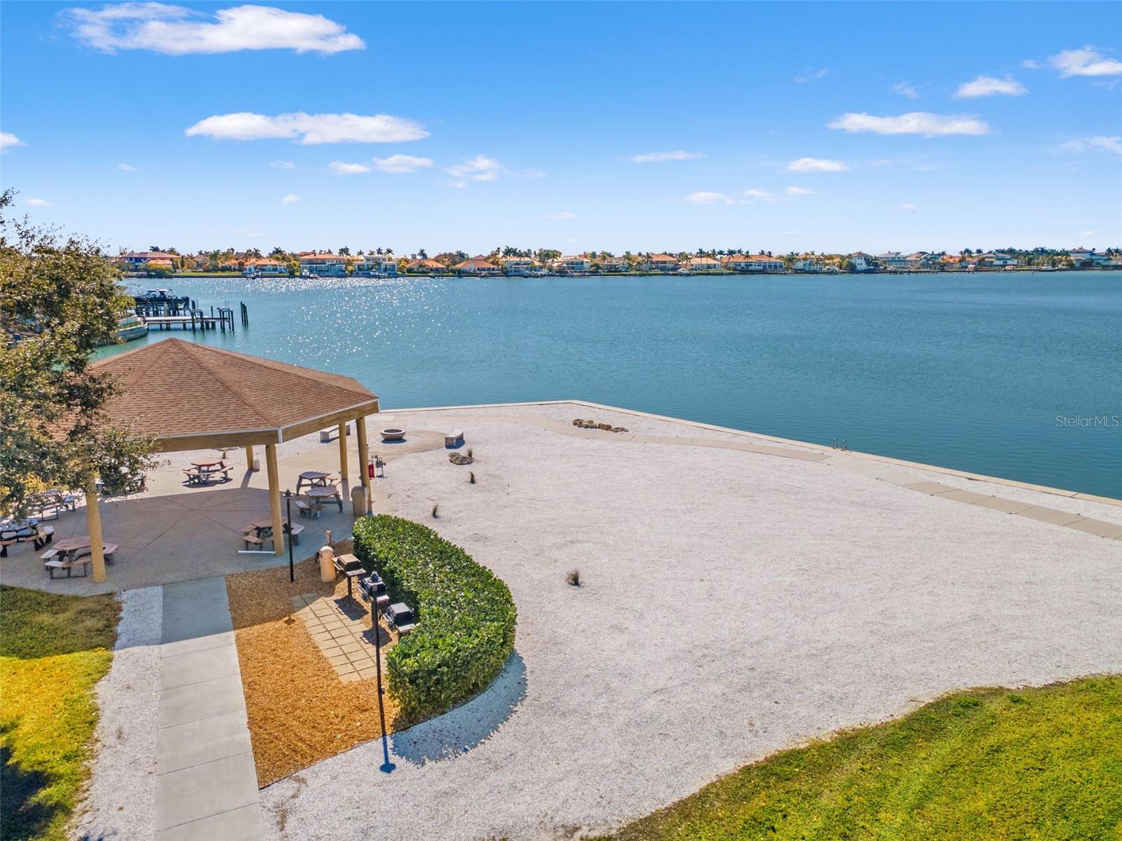 5130 BRITTANY DR S #808, ST PETERSBURG, FL, 33715