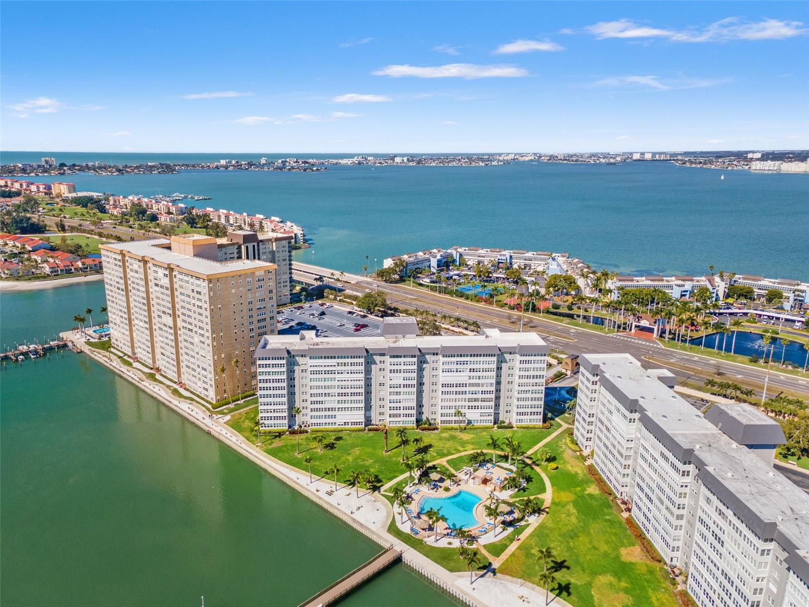 5130 BRITTANY DR S #808, ST PETERSBURG, FL, 33715