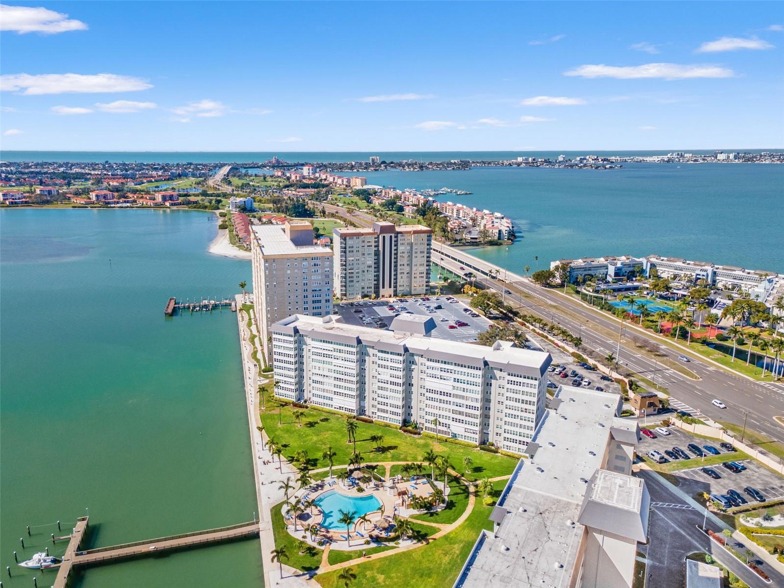 5130 BRITTANY DR S #808, ST PETERSBURG, FL, 33715