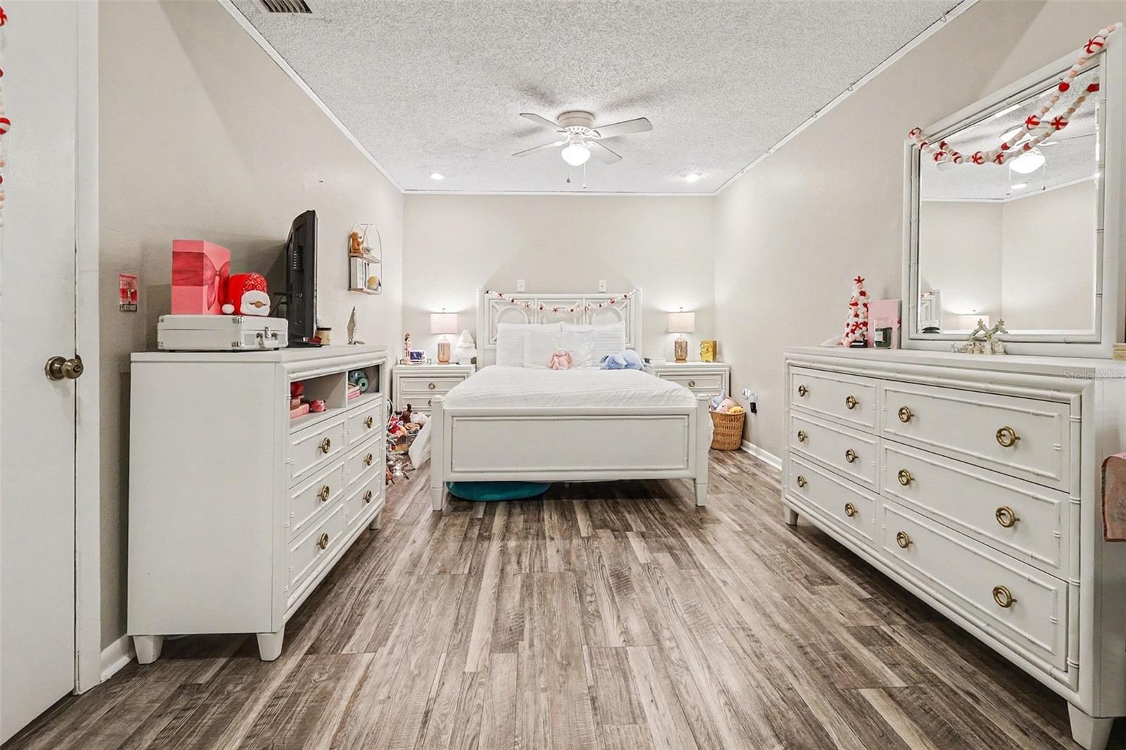 5033 FAIRFAX W, LAKELAND, FL, 33813