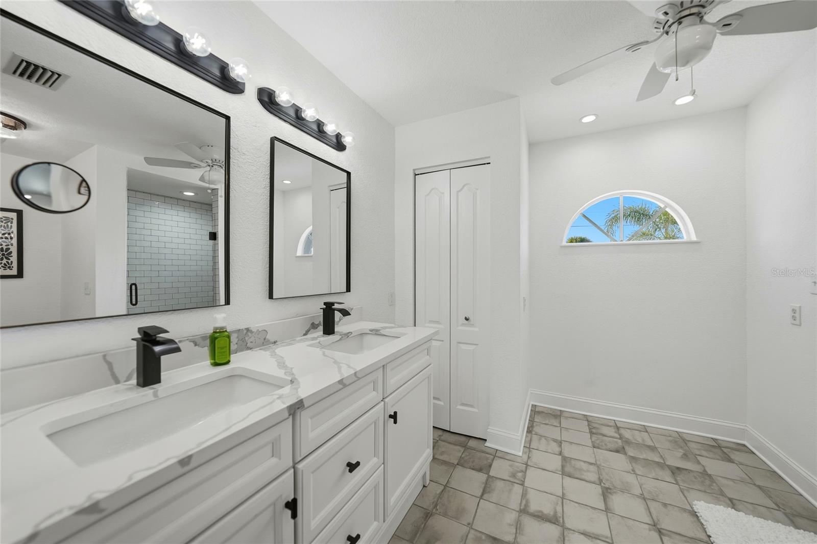 2300 VIA ESPLANADE, PUNTA GORDA, FL, 33950