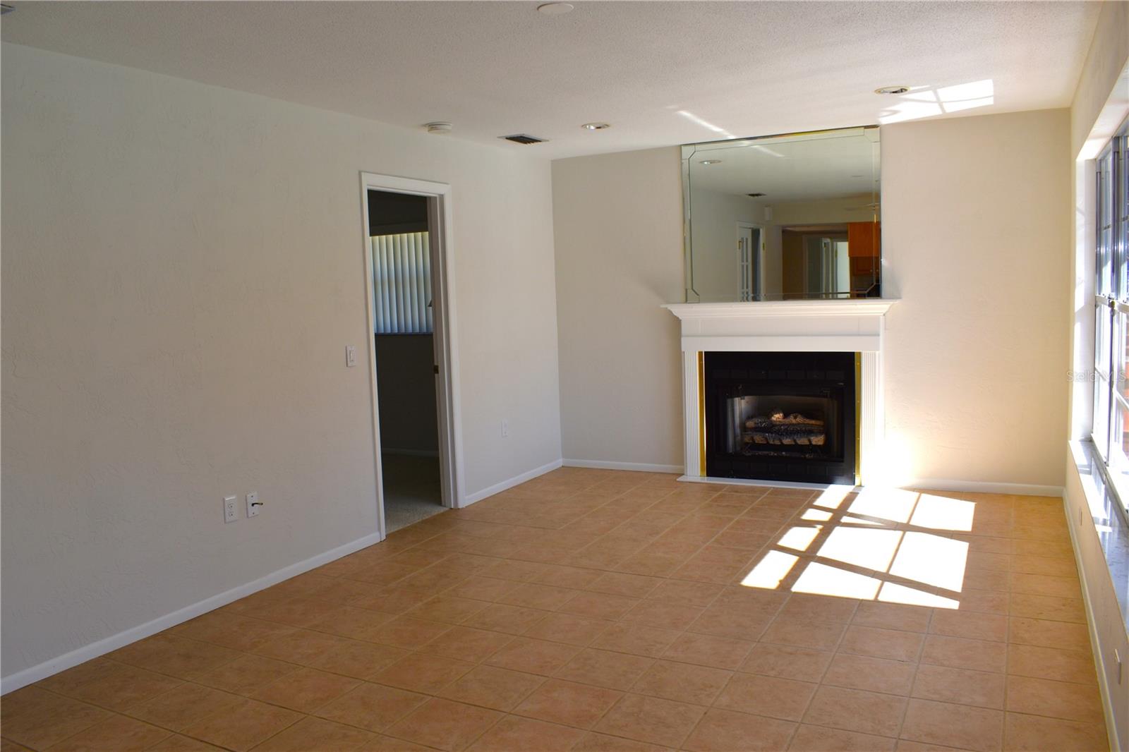 45 LANTANA DR, DEBARY, FL, 32713