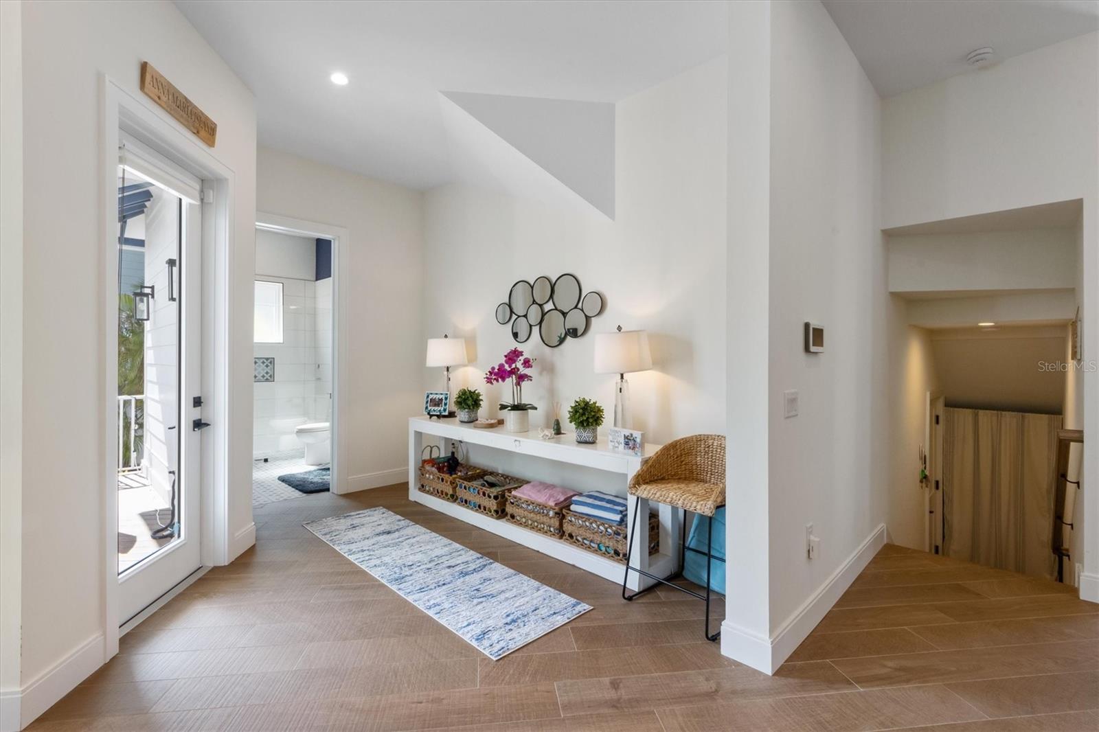 211 81ST ST #B, HOLMES BEACH, FL, 34217