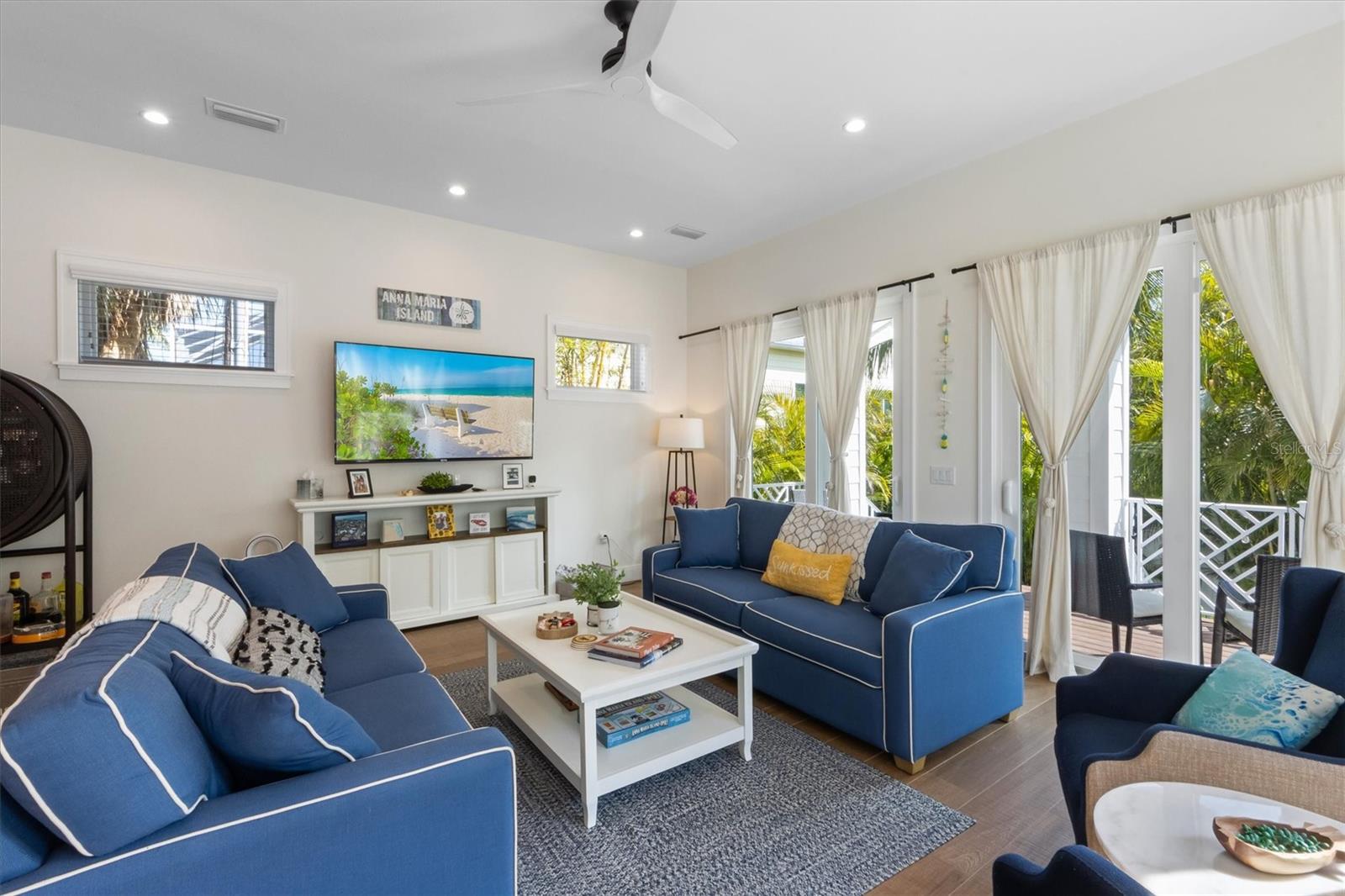 211 81ST ST #B, HOLMES BEACH, FL, 34217