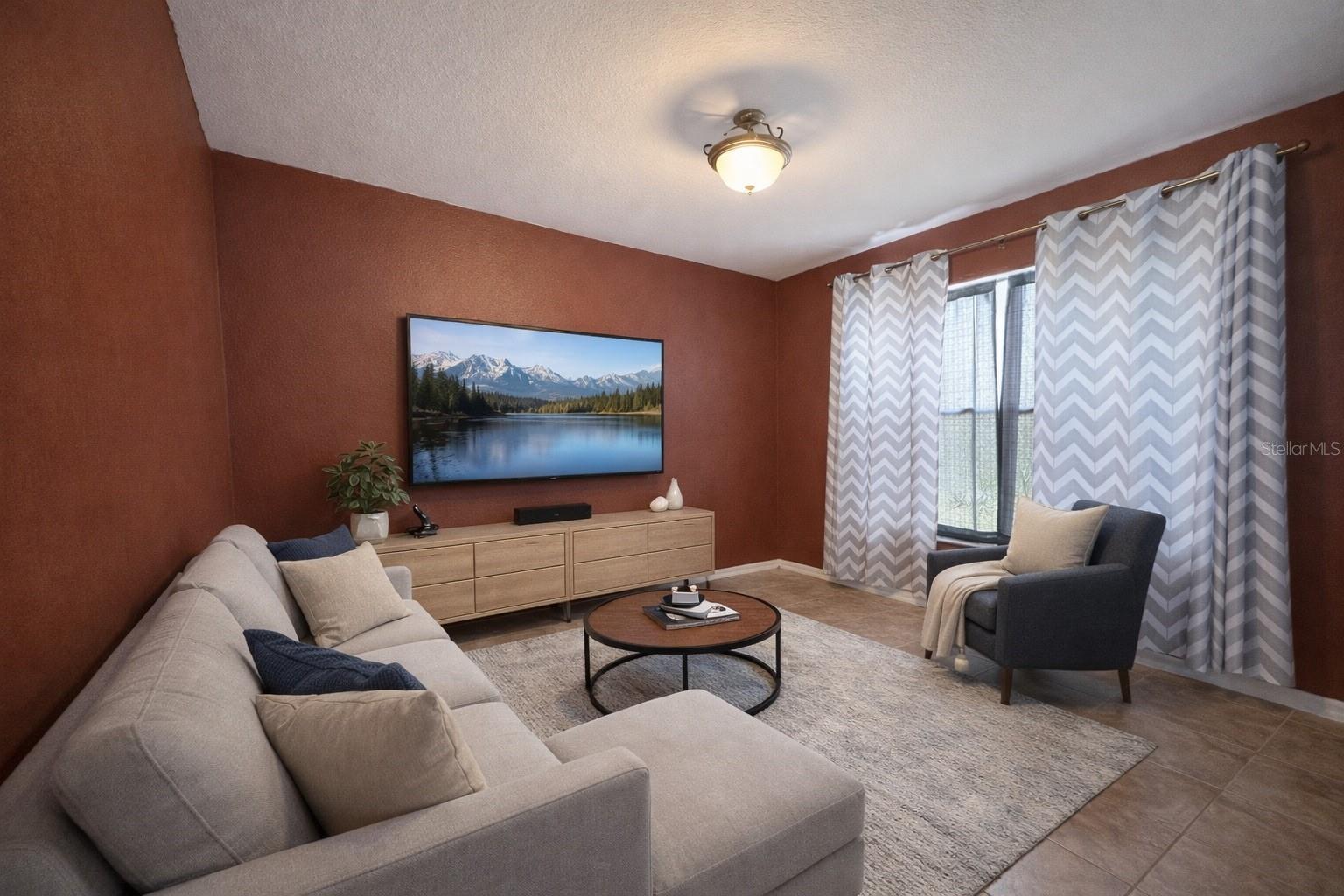 2329 SOUTH AVE, LEESBURG, FL, 34748