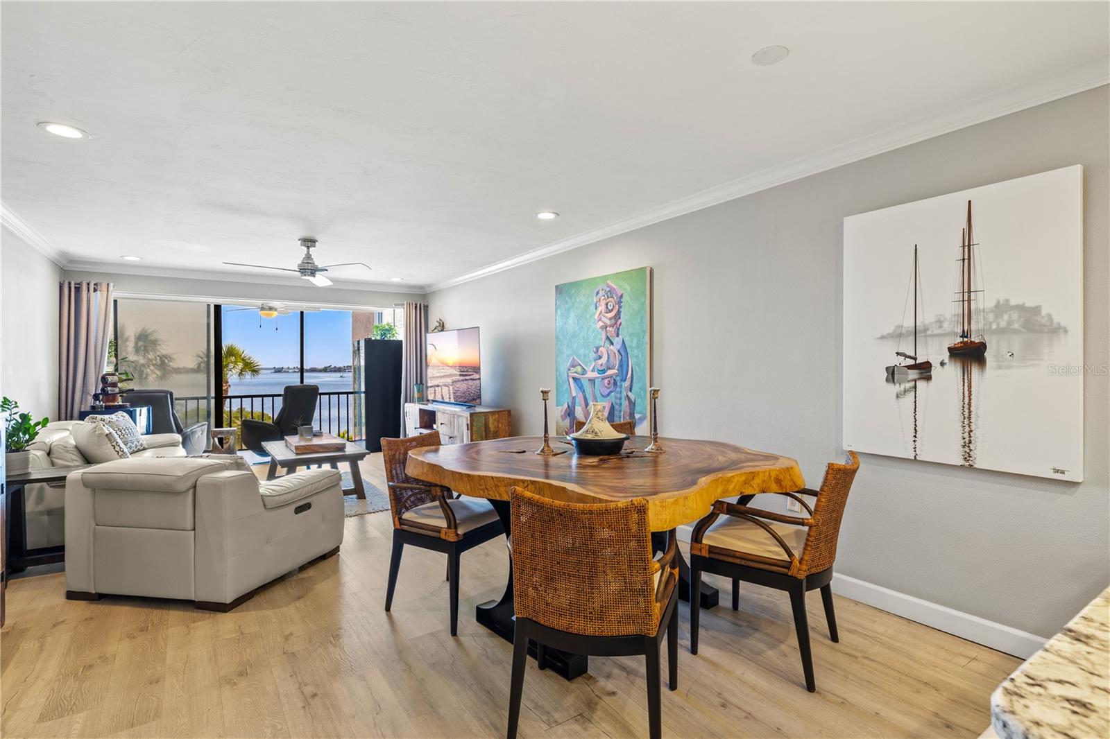 1602 STICKNEY POINT RD #307, SARASOTA, FL, 34231