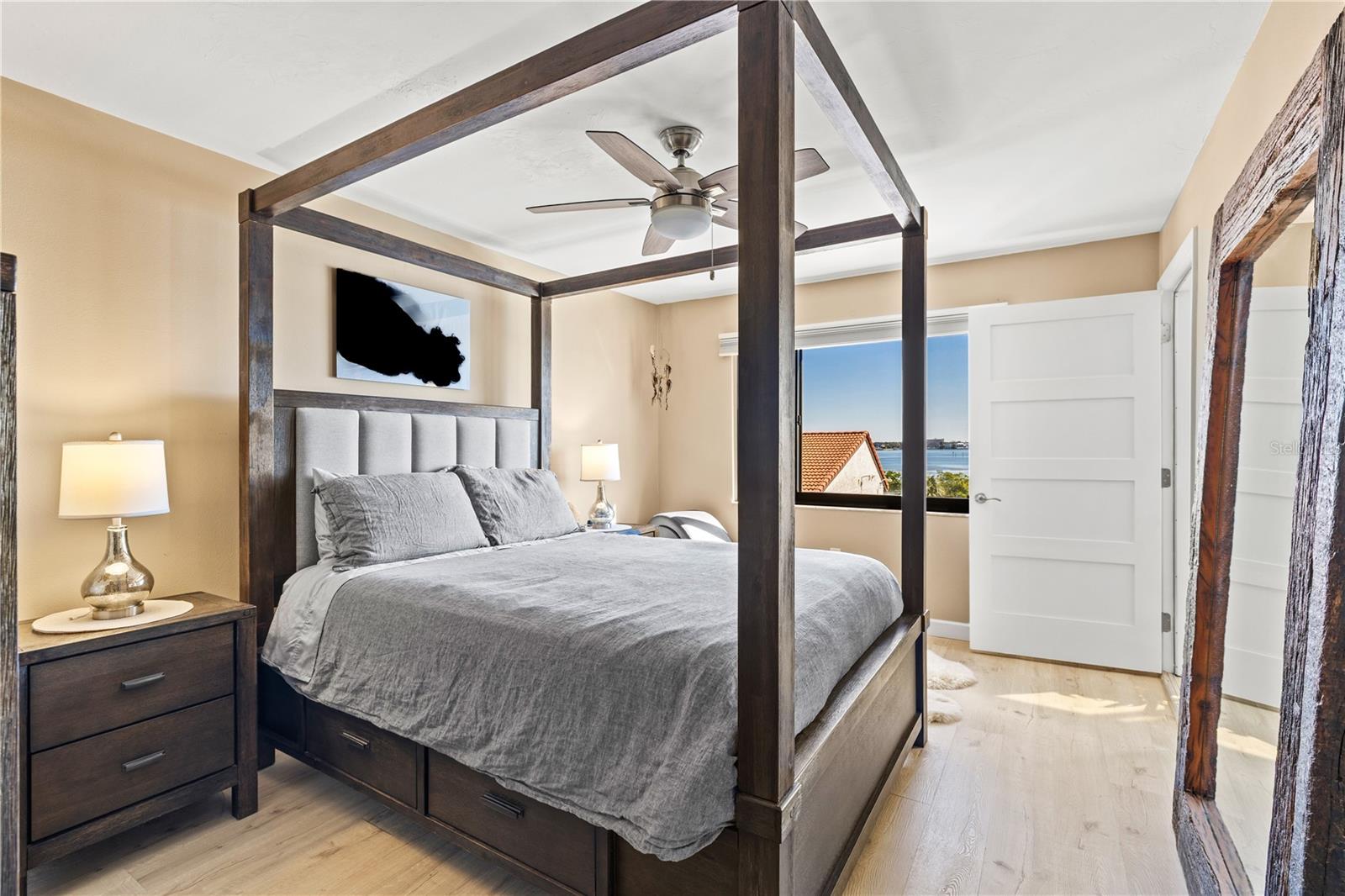 1602 STICKNEY POINT RD #307, SARASOTA, FL, 34231