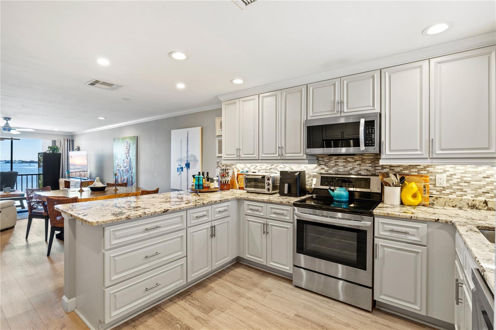 1602 STICKNEY POINT RD #307, SARASOTA, FL, 34231