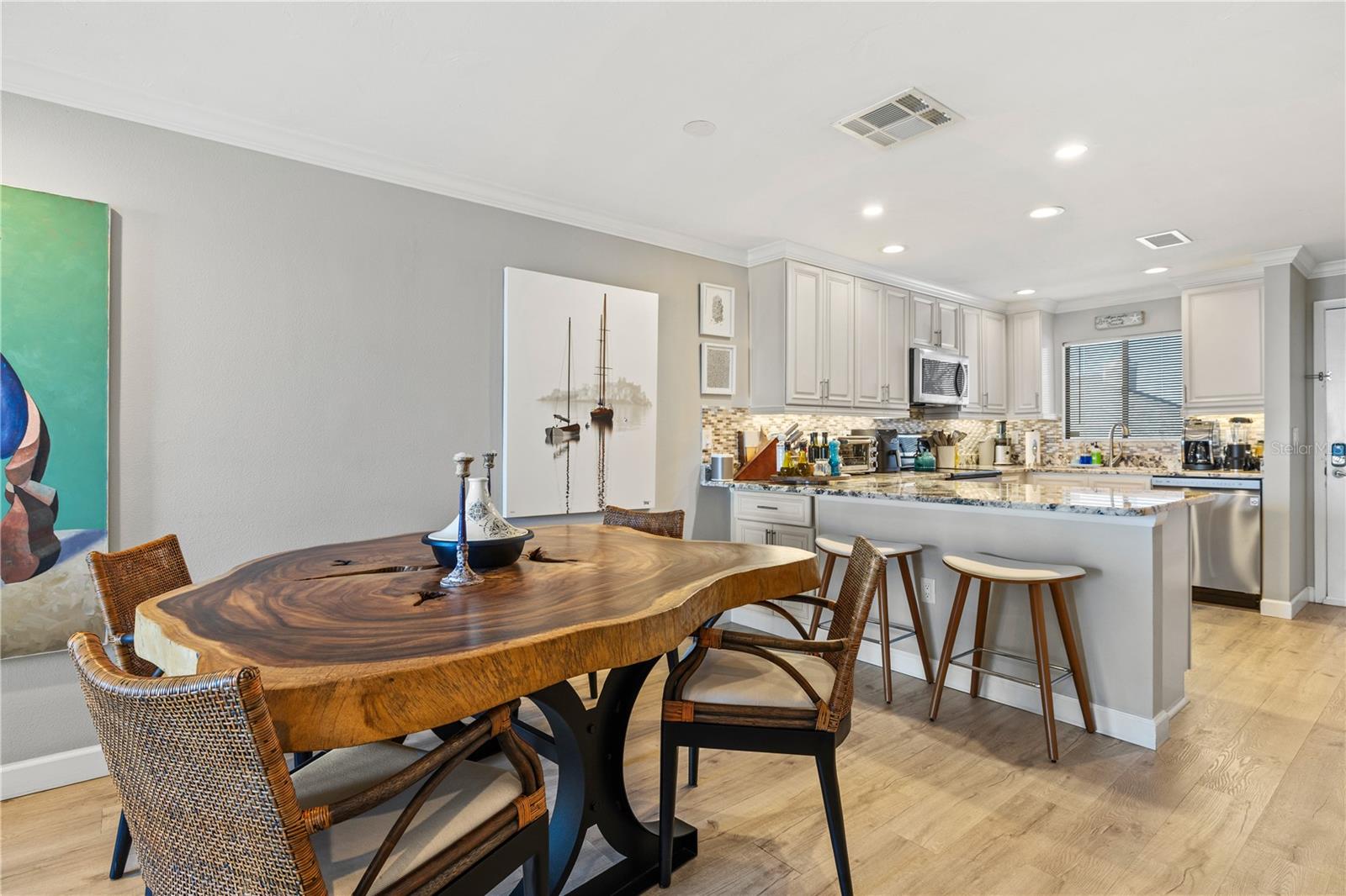 1602 STICKNEY POINT RD #307, SARASOTA, FL, 34231