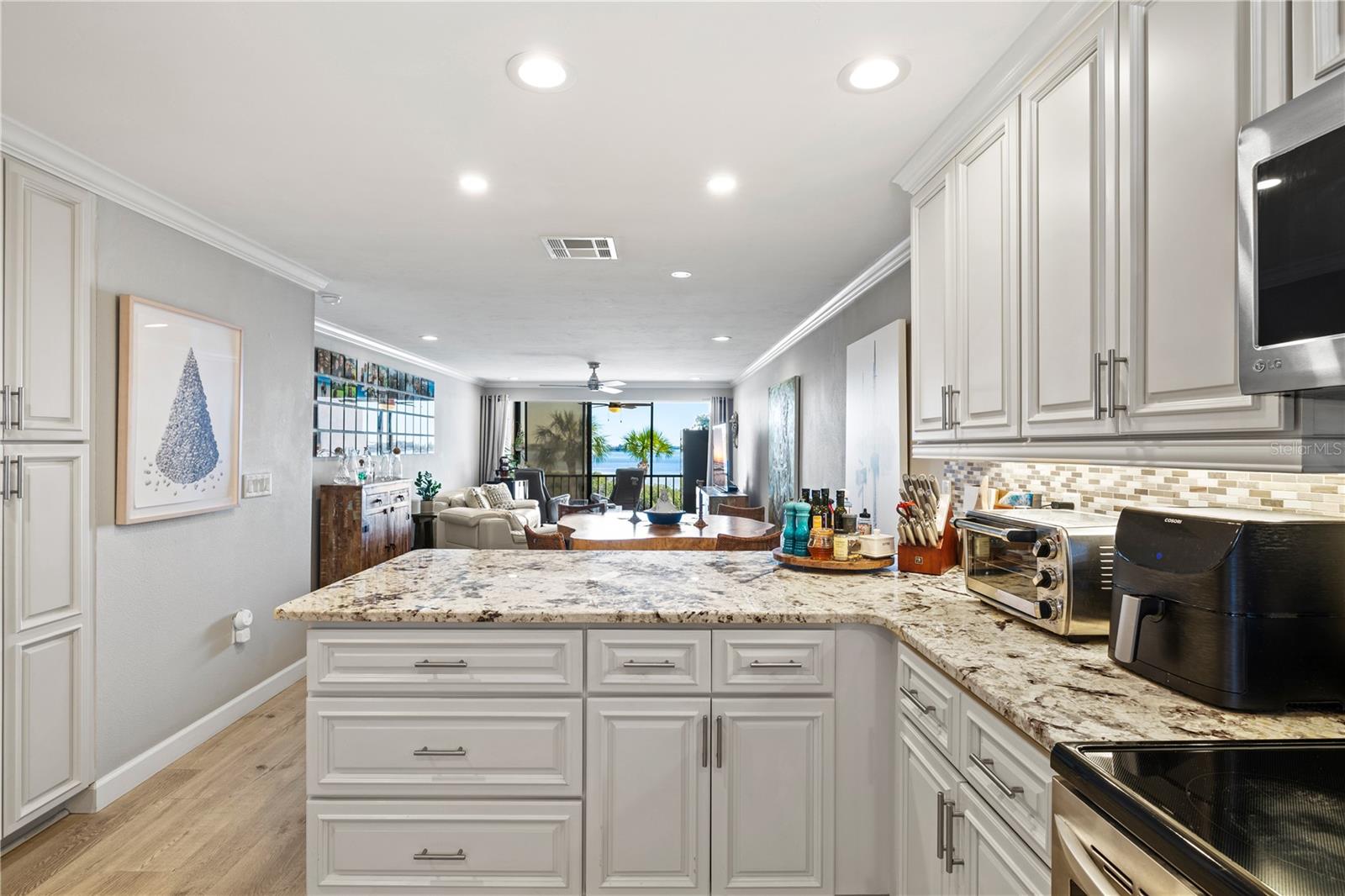 1602 STICKNEY POINT RD #307, SARASOTA, FL, 34231