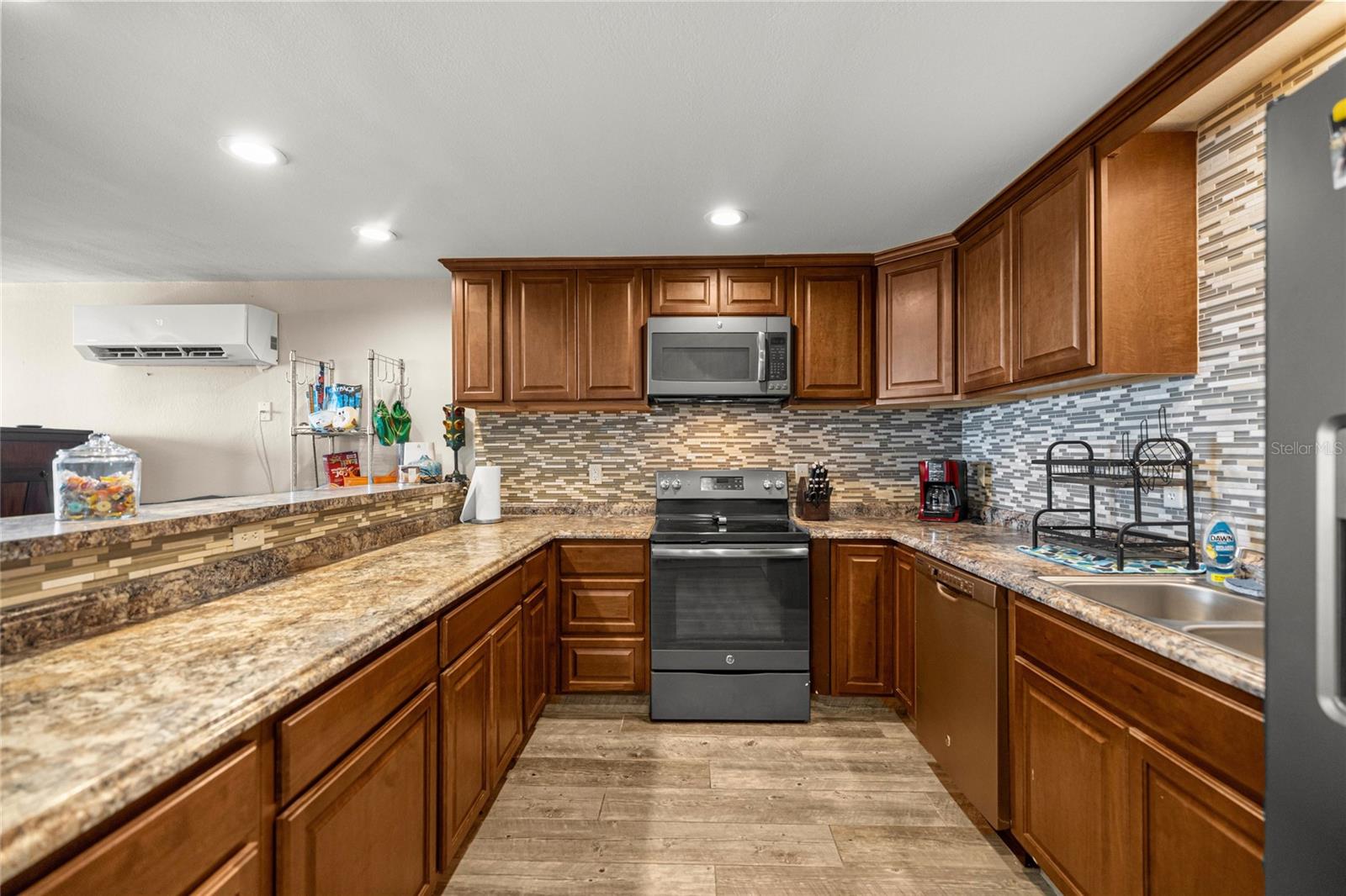 5251 SE 180TH AVENUE RD, OCKLAWAHA, FL, 32179
