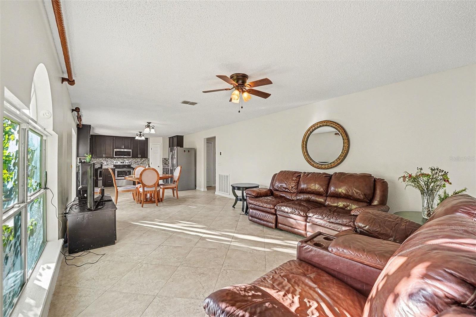2355 ANDREWS VALLEY DR, KISSIMMEE, FL, 34758