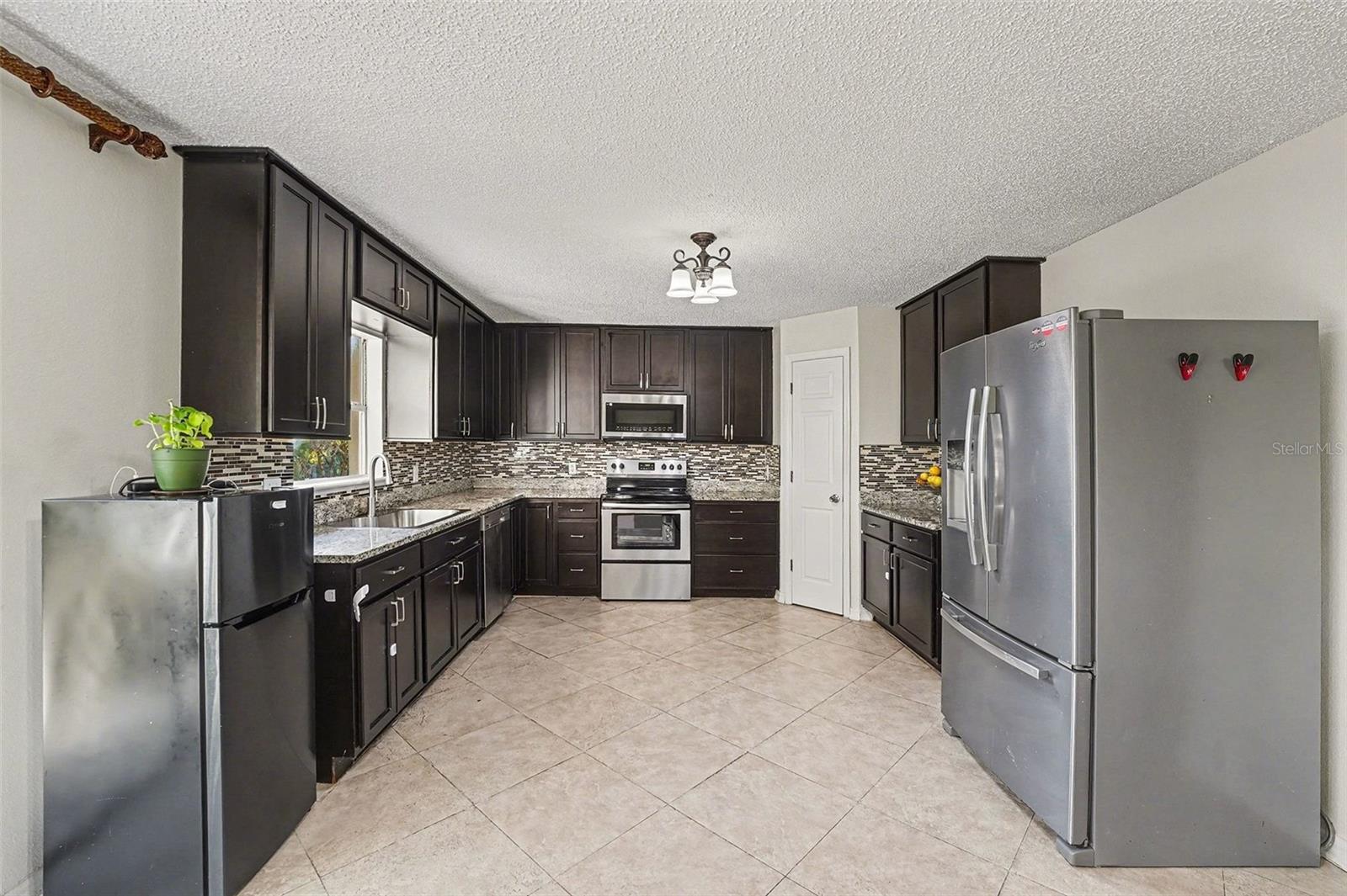 2355 ANDREWS VALLEY DR, KISSIMMEE, FL, 34758