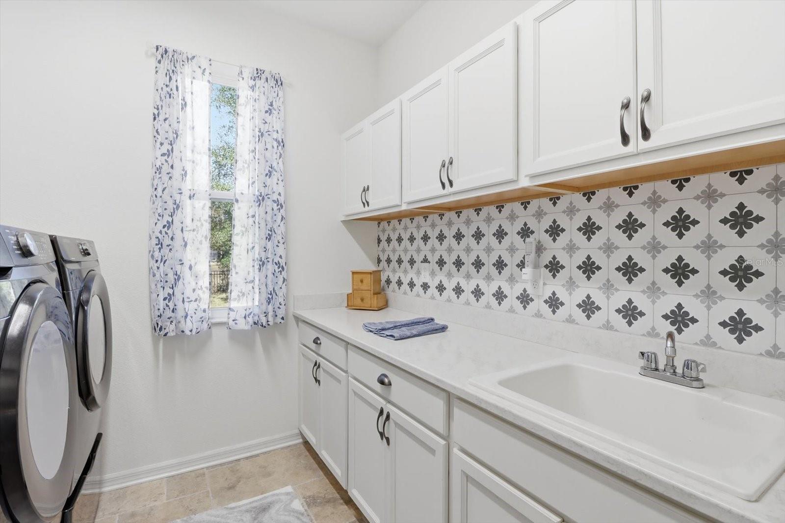 4651 N MAPLEVIEW WAY, BEVERLY HILLS, FL, 34465