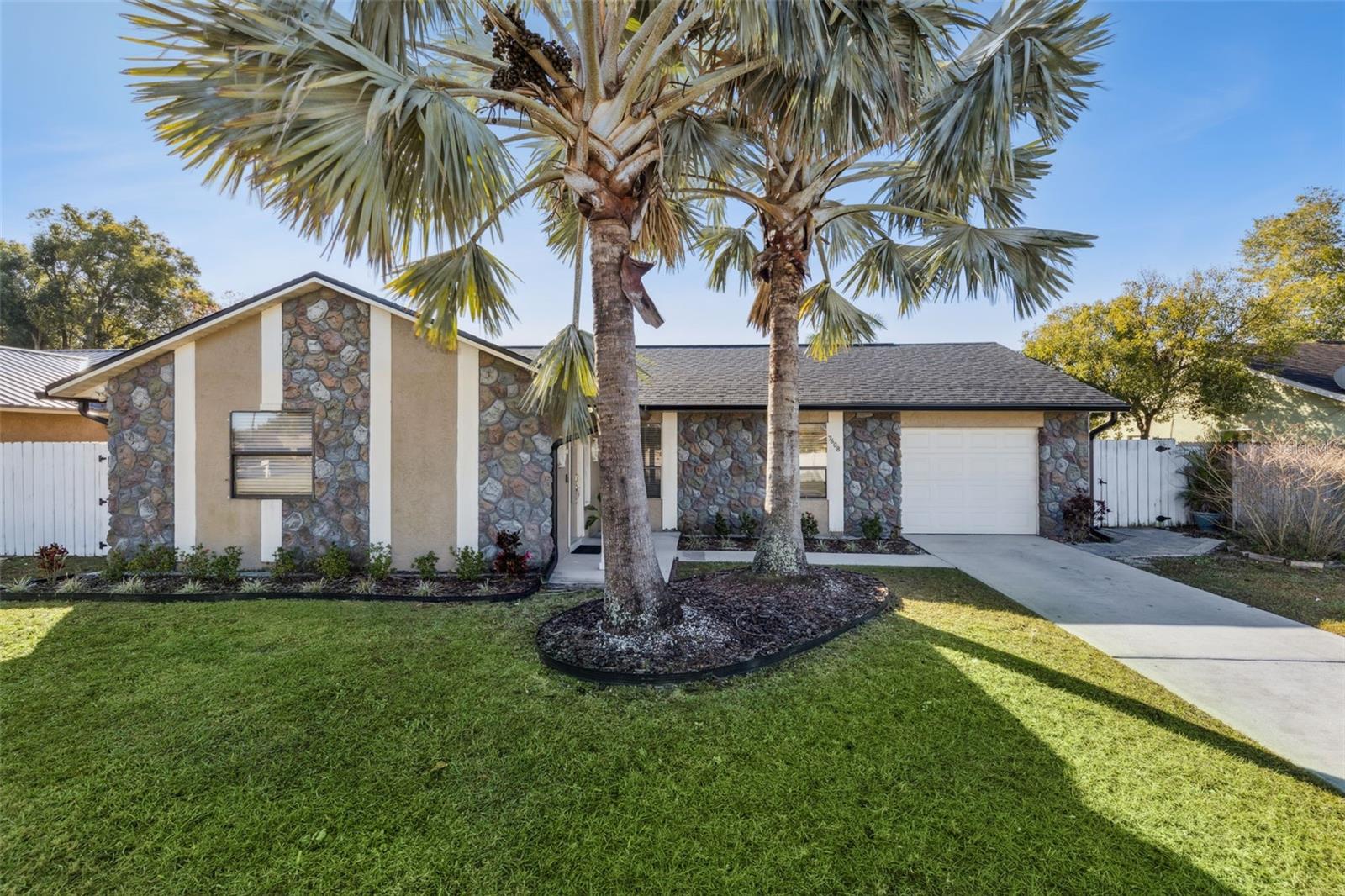 7608 GOVERN BLVD, ORLANDO, FL, 32822