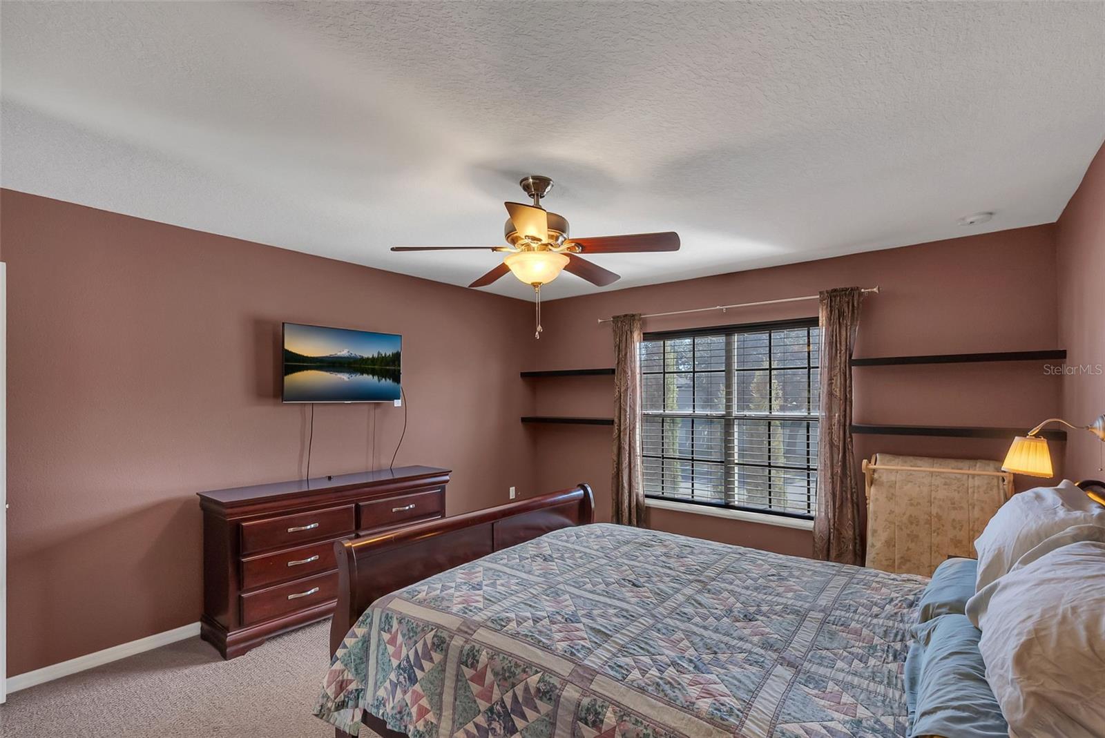 1600 DAYBREAK DR, FRUITLAND PARK, FL, 34731