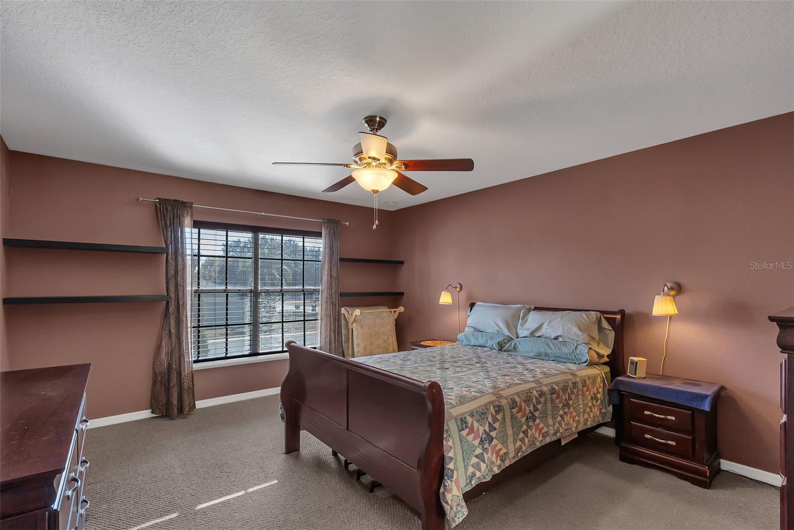 1600 DAYBREAK DR, FRUITLAND PARK, FL, 34731