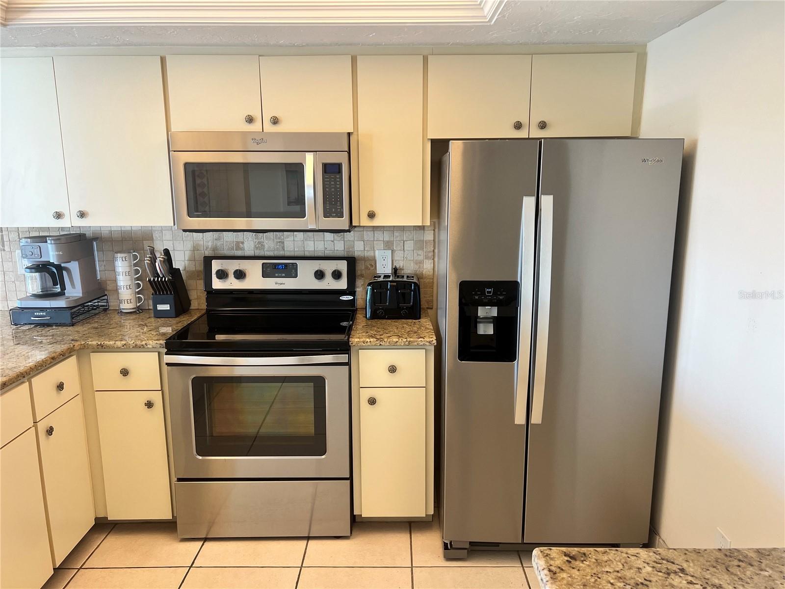 1001 POINT OF ROCKS RD #609, SARASOTA, FL, 34242