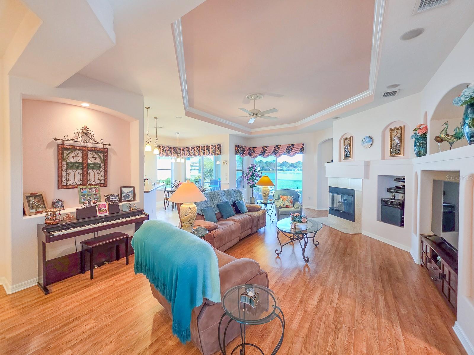 154 ARENA LAKE DR, PALM COAST, FL, 32137