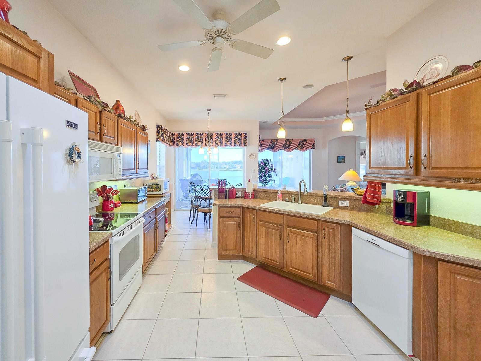 154 ARENA LAKE DR, PALM COAST, FL, 32137