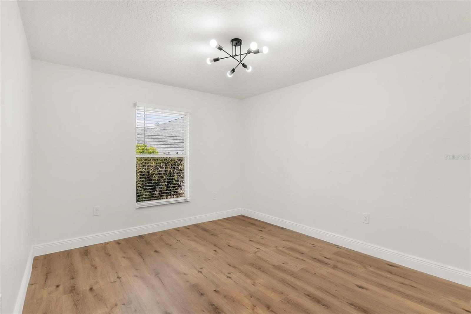 39634 HARBOR HILLS BLVD BLVD, LADY LAKE, FL, 32159