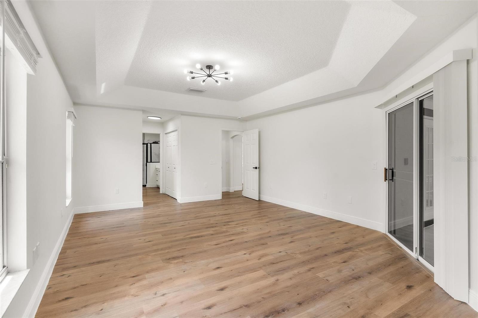 39634 HARBOR HILLS BLVD BLVD, LADY LAKE, FL, 32159