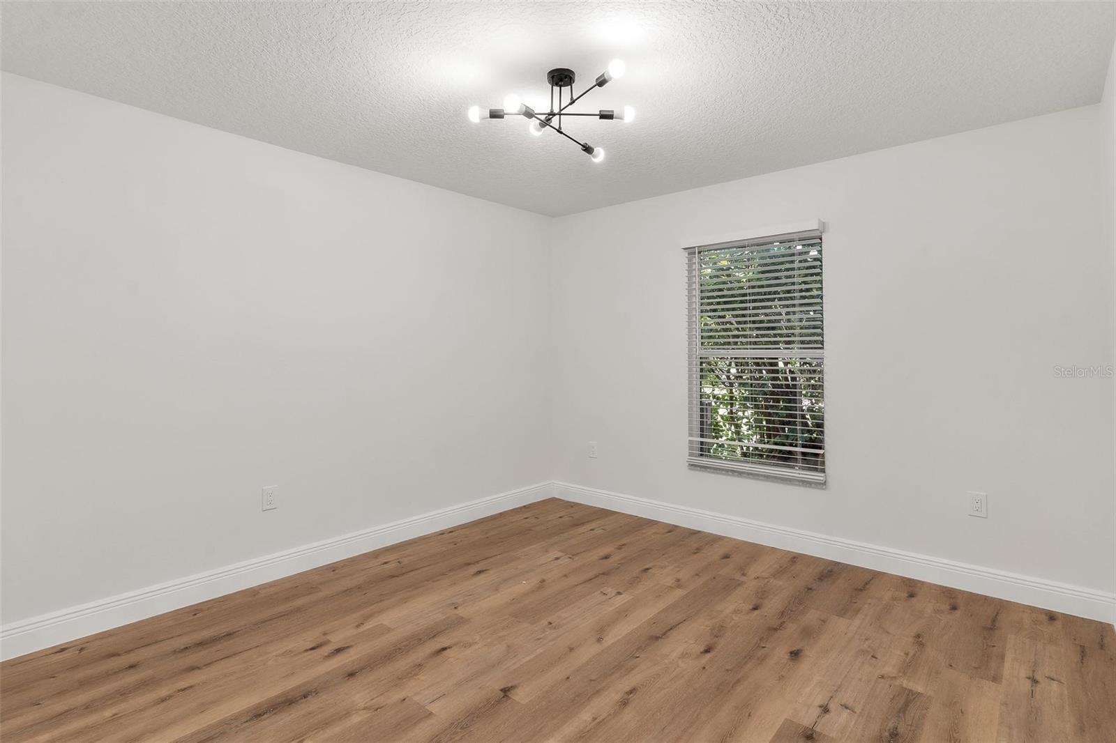 39634 HARBOR HILLS BLVD BLVD, LADY LAKE, FL, 32159