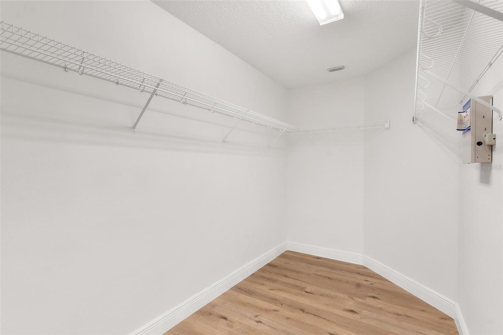 39634 HARBOR HILLS BLVD BLVD, LADY LAKE, FL, 32159