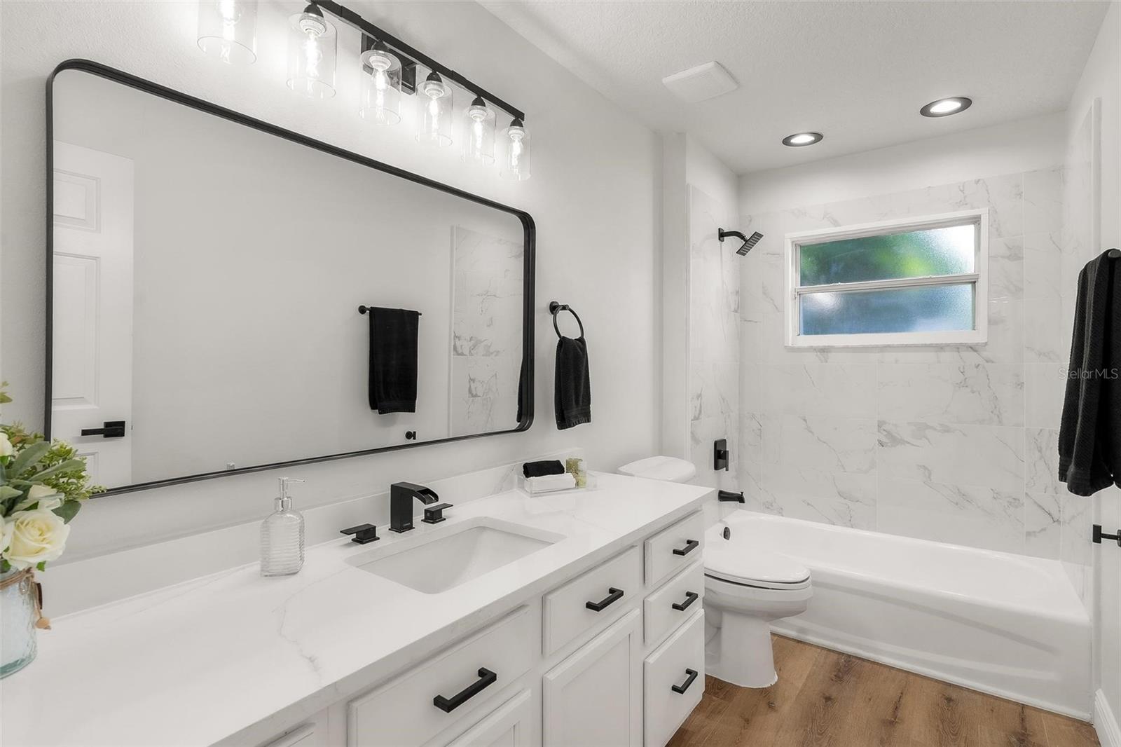 39634 HARBOR HILLS BLVD BLVD, LADY LAKE, FL, 32159