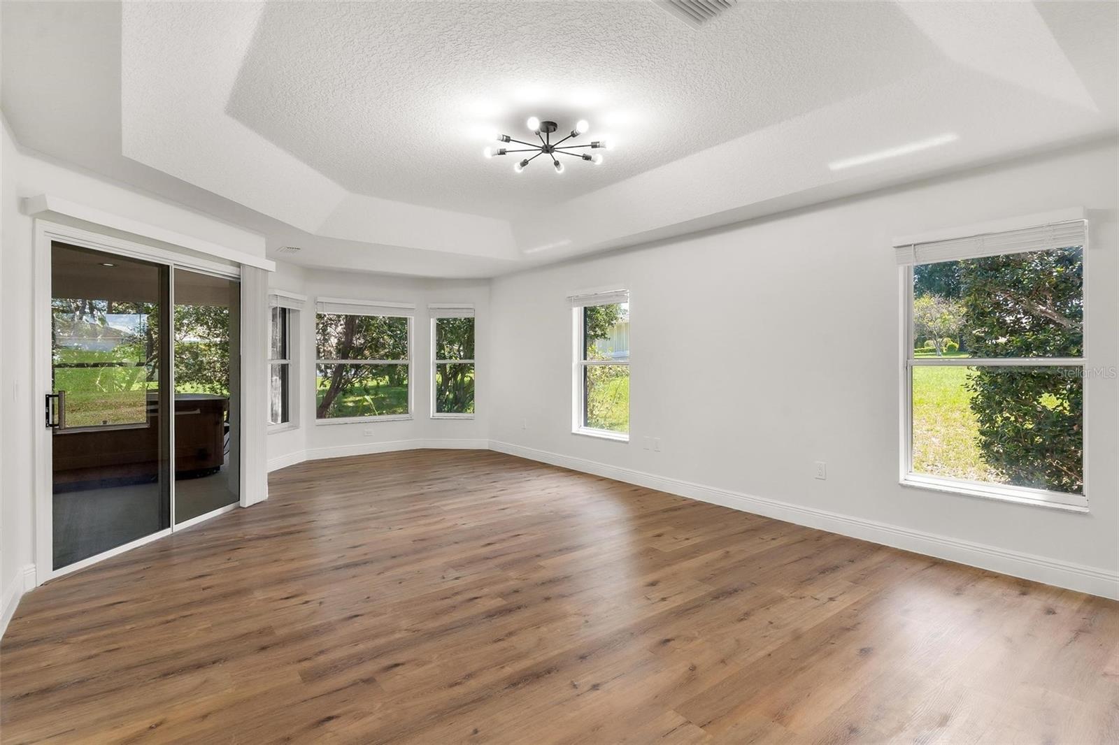 39634 HARBOR HILLS BLVD BLVD, LADY LAKE, FL, 32159