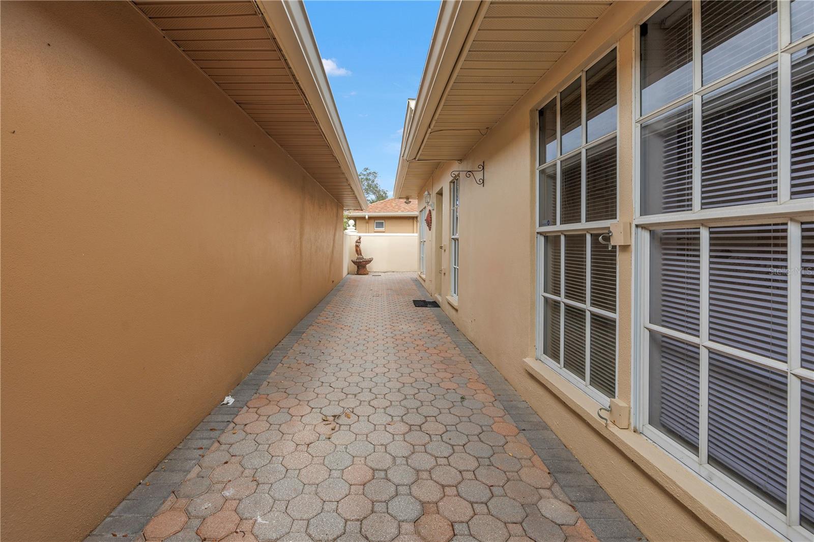 2267 HERON CIR, CLEARWATER, FL, 33762