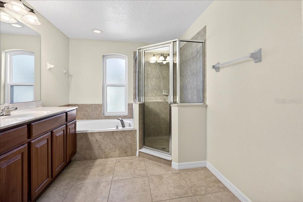 42 RUSSELL DR, PALM COAST, FL, 32164