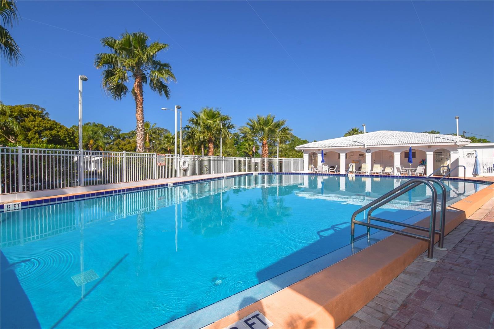 14128 87TH AVE, SEMINOLE, FL, 33776