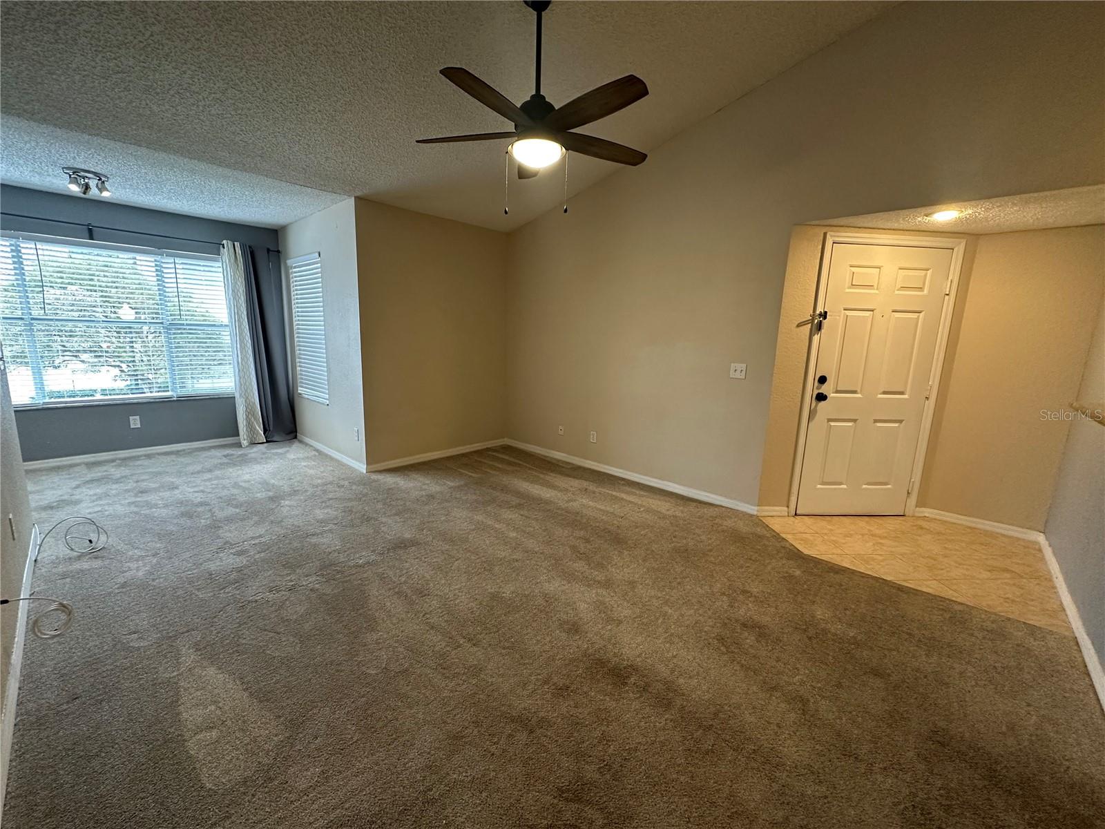 5112 CONROY RD #324, ORLANDO, FL, 32811