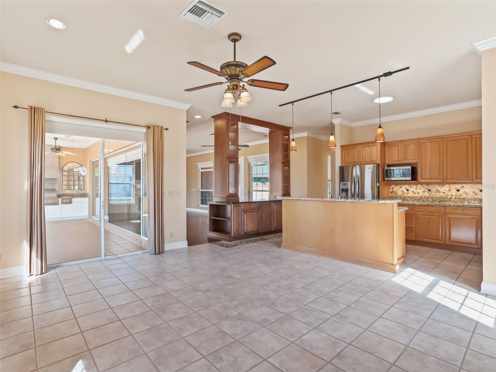 1412 MEADOW VIEW WAY, LADY LAKE, FL, 32159