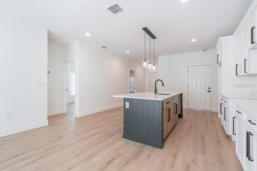 40 W 12TH ST, APOPKA, FL, 32703