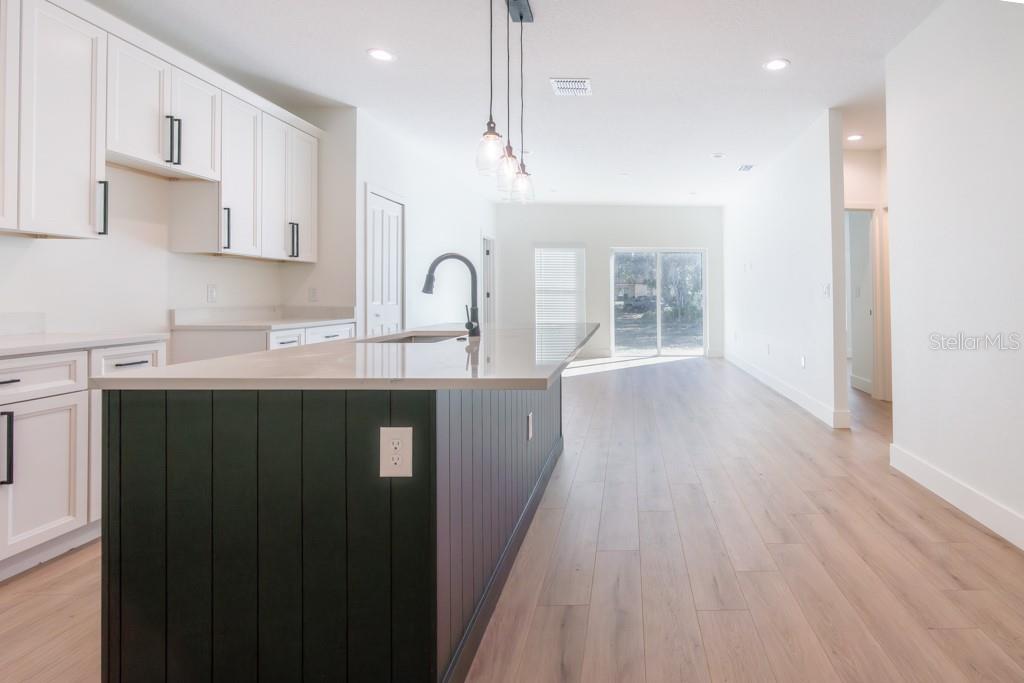 40 W 12TH ST, APOPKA, FL, 32703